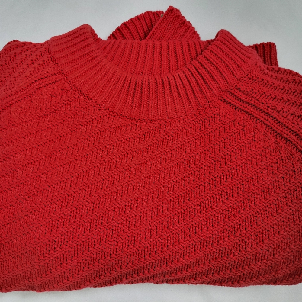 Universal Thread Vibrant Red Crew Neck Cotton Swe… - image 5